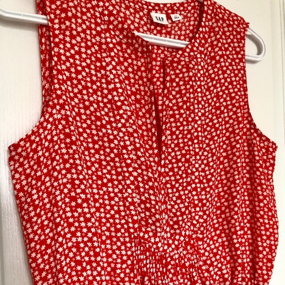 GAP Red Floral Pattern Dress - Picture 2 of 6
